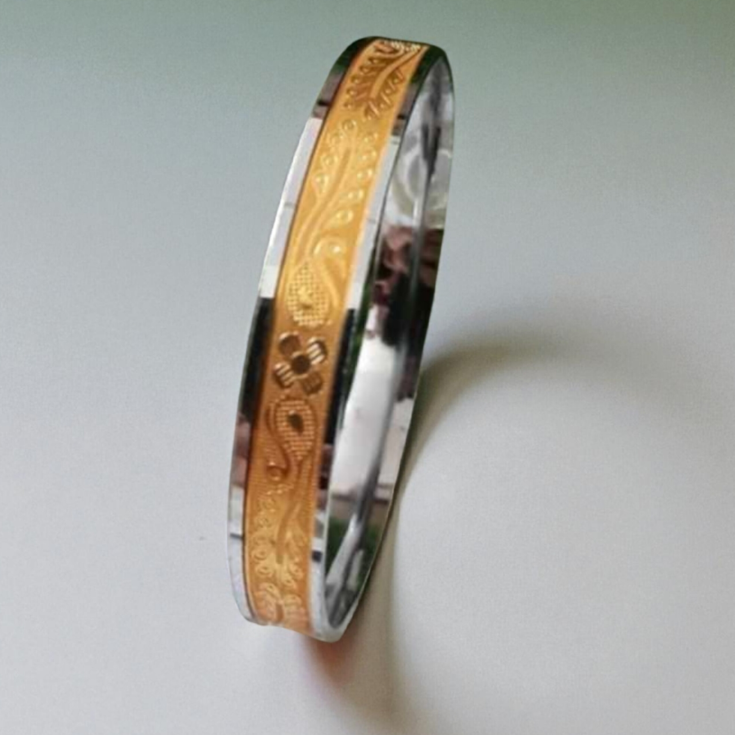 গোল্ড প্লেটেড নোয়া