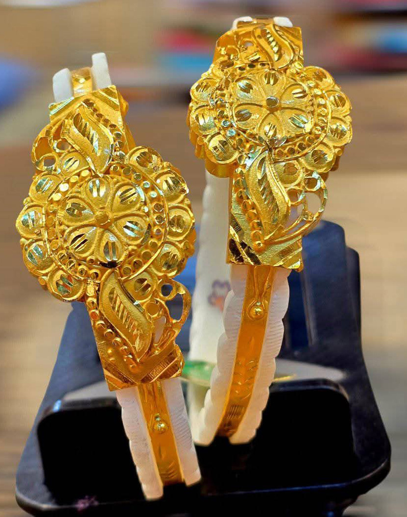 অরজিনাল গোল্ড প্লেটেড ব্রেসলেট শাখা