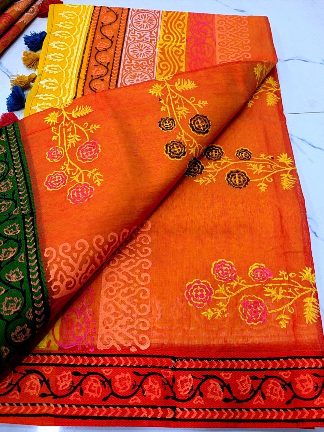 💕বুটিকসের শাড়ি সাথে থাকছে রানিং ব্লাউজ পিস